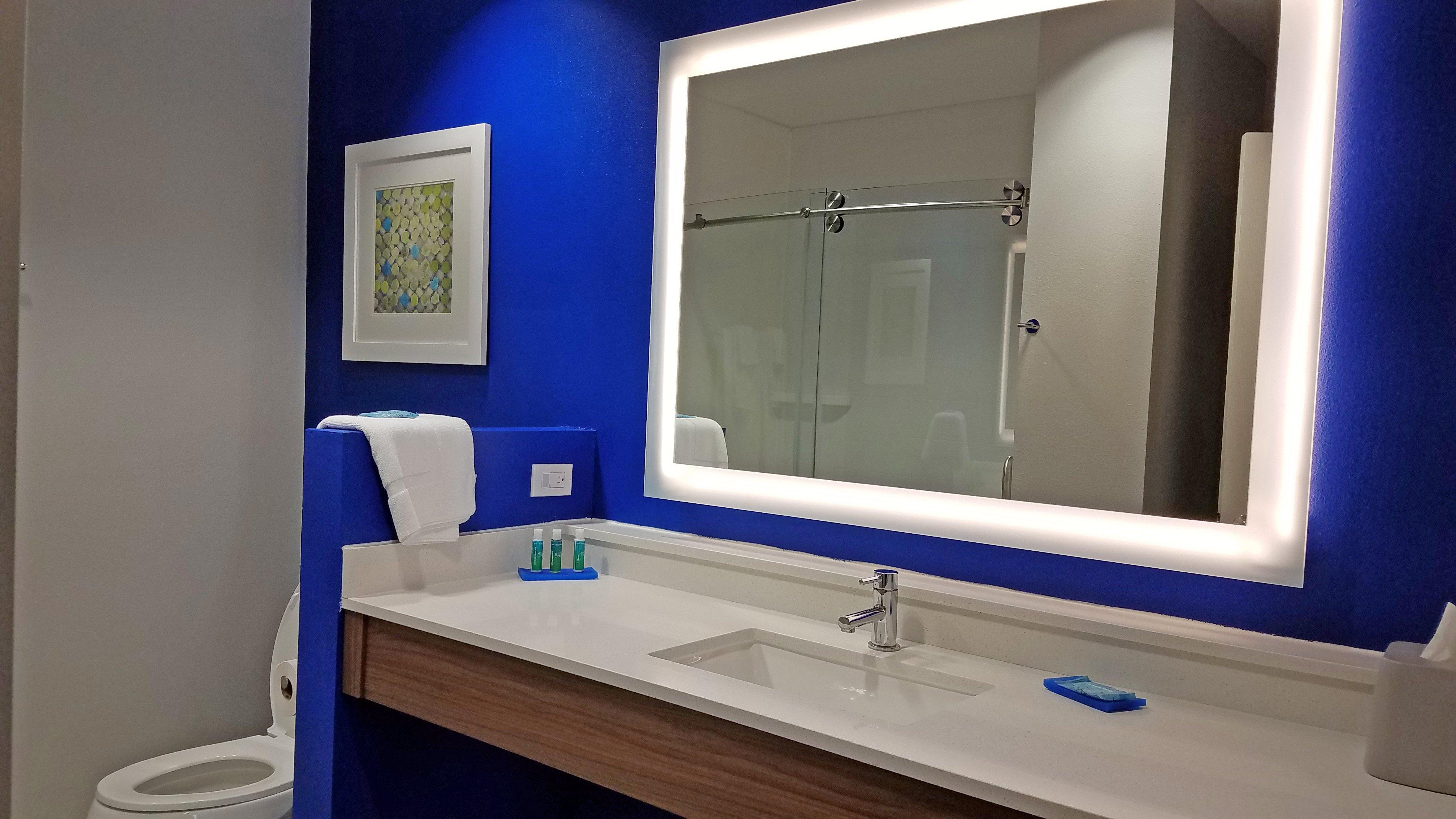 Holiday Inn Express Hastings By Ihg Экстерьер фото